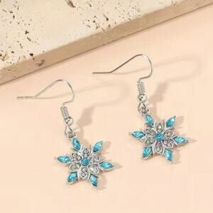 Blue crystal snowflake shaped  earrings